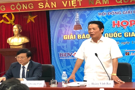  Đẩy mạnh ứng dụng CNTT vào sáng tạo các tác phẩm chất lượng cao 