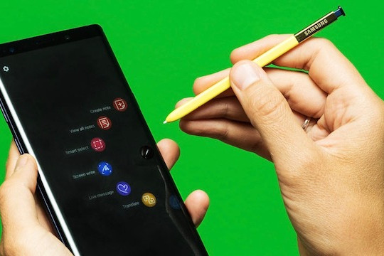  Galaxy Note9 với bút S Pen cải tiến có khả năng kết nối thông minh 