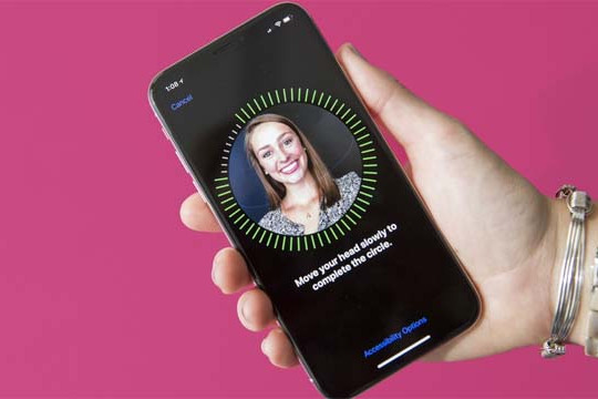  Bằng chứng về việc xuất hiện Face ID trên 3 mẫu iPhone ra mắt năm 2018 
