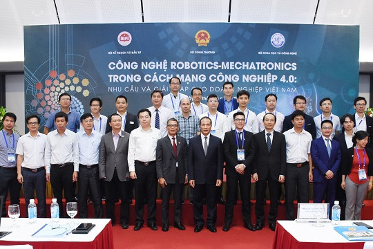  Robotics-Mechatronics trong CMCN 4.0: Nhu cầu và giải pháp cho doanh nghiệp Việt Nam 