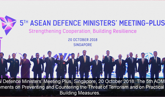  Hội nghị Bộ trưởng Quốc phòng ASEAN mở rộng lần thứ 5 ra 2 Tuyên bố chung. 