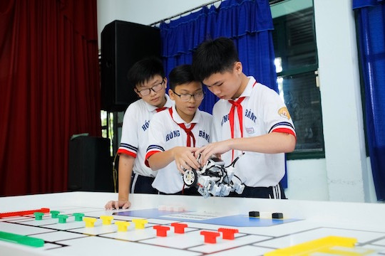  16 đội đại diện Việt Nam tham dự vòng Chung kết Robot Thế giới 