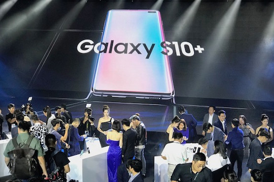  Samsung công bố loạt smartphone cao cấp mới tại VN 