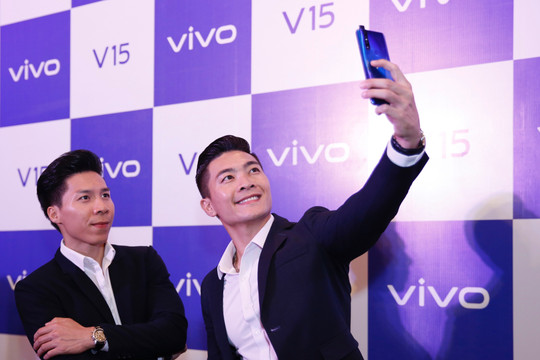  Vivo V15: công nghệ camera “tàng hình” 