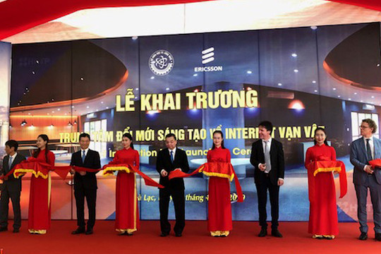 Trung tâm Đổi mới sáng tạo về IoT tại Việt Nam chính thức đi vào hoạt động