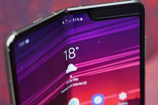  Samsung tạm hoãn ra mắt Galaxy Fold 