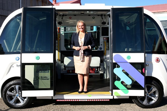  Newcastle, Australia thử nghiệm xe buýt không người lái thu hút khách du lịch 