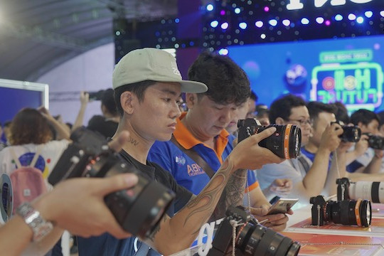  Sony công bố 2 máy ảnh mới thuộc dòng Alpha tại Việt Nam 