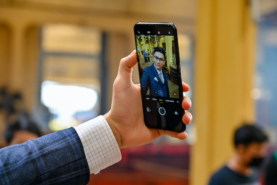 Bộ đôi smartphone Realme 6 series mới ra mắt tại Việt Nam