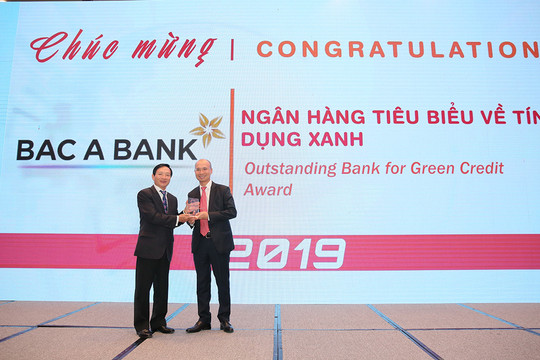 Giải thưởng Ngân hàng Việt Nam 2020 vinh danh ngân hàng số, công ty fintech tiêu biểu