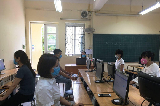 Hiệu quả hình thức tuyển sinh trực tuyến vào các lớp đầu cấp ở Hà Nội