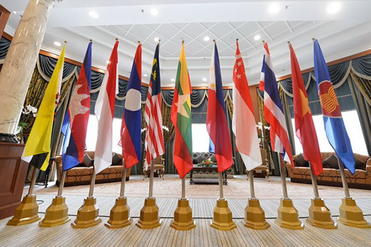 ASEAN nỗ lực thực hiện “nhiệm vụ kép”