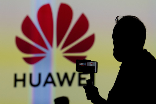 Lệnh trừng phạt mới của Mỹ đối với Huawei - ngành công nghệ Hàn Quốc bị ảnh hưởng