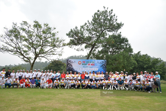 Giải golf Mừng CLB golf Lạc Hồng 2 tuổi: Hào hứng và ấm tình quê hương