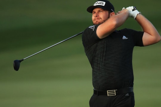 Tyrrell Hatton bứt phá ở vòng 2 Abu Dhabi HSBC Championship