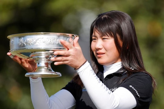 Golfer 17 tuổi người Nhật vô địch Augusta National Women’s Amateur