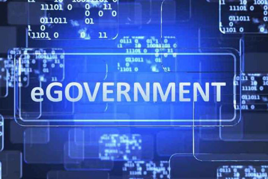 Điểm sáng trong phát triển chính phủ điện tử, hướng tới chính phủ số 