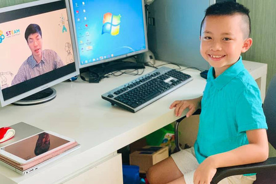 STEAM for Vietnam phối hợp VinUni tổ chức khóa học Robotics cho học sinh THPT