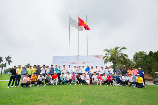 Golfer Ngô Đình Diệm ghi Eagle trong giải golf của CLB Vinhomes Gardenia