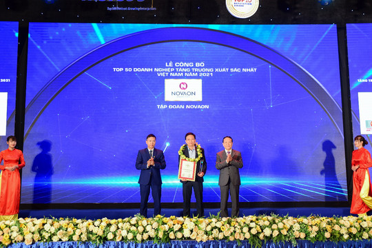 NOVAON là DN công nghệ duy nhất lọt Top 50 công ty tăng trưởng xuất sắc nhất Việt Nam