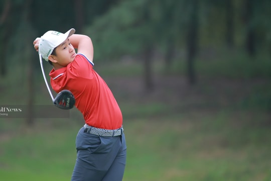 Golfer Nguyễn Anh Minh lập kỷ lục điểm số tại sân golf Chí Linh