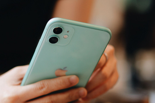 Đại lý uỷ quyền của Apple tại Việt Nam giảm giá iPhone 11, 12 và 12 mini