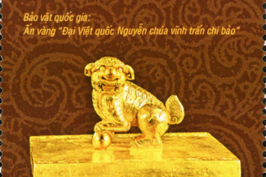 Phát hành bộ tem Bảo vật quốc gia Việt Nam "Đồ vàng"