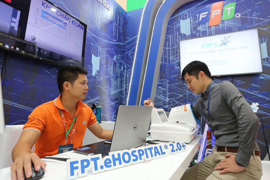 FPT khẳng định năng lực công nghệ "Made by FPT" tại giải Top 10 DN CNTT Việt Nam