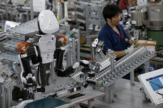 TS Võ Đại Lược: Hãy lo chuyện robot thay thế lao động trong tương lai!