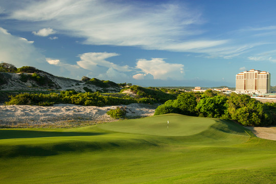 Việt Nam được bầu chọn là "Điểm đến golf tốt nhất thế giới " năm thứ 2 liên tiếp