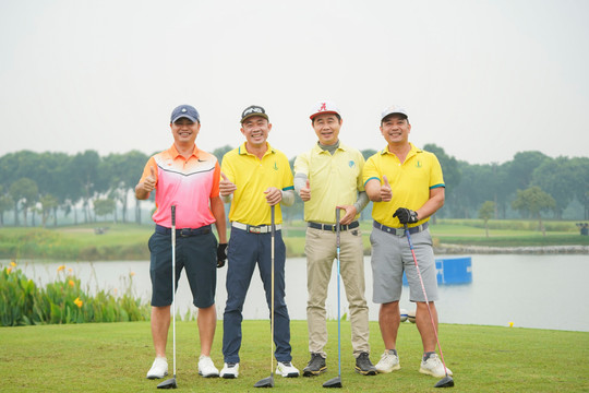 CLB Golf Đặng Gia thành lập Đội tuyển chuẩn bị cho giải Vô địch các CLB Golf Dòng Họ