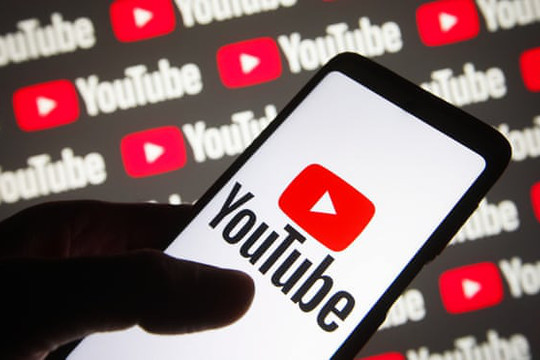 YouTube bị cáo buộc truyền tải thông tin sai lệch