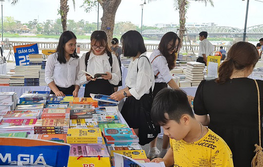 Các địa phương hưởng ứng Ngày Sách và Văn hóa đọc Việt Nam 2022