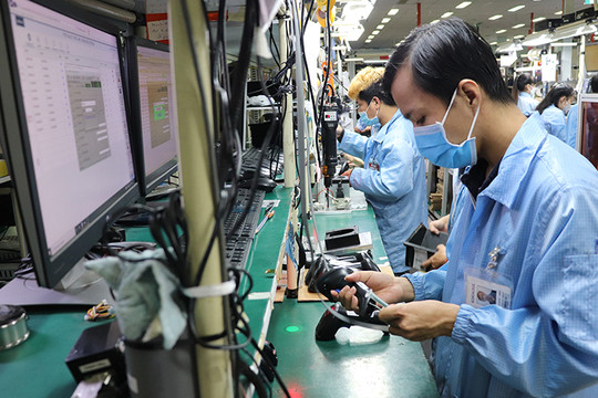 Công nghiệp công nghệ cao-nhìn từ thành phố Hồ Chí Minh