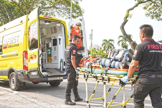Malaysia có xe cứu thương thông minh 5G đầu tiên