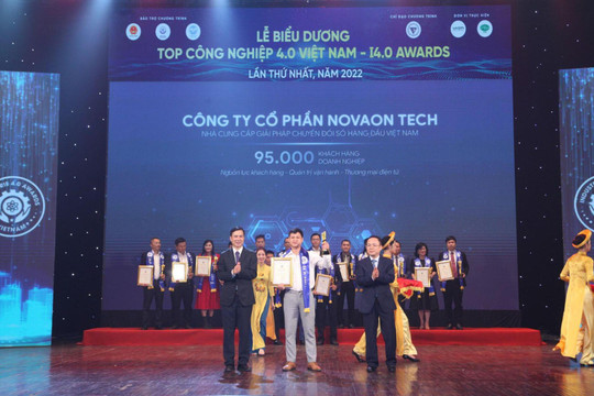 Novaon Tech nhận giải thưởng Top công nghiệp 4.0 Việt Nam năm 2022