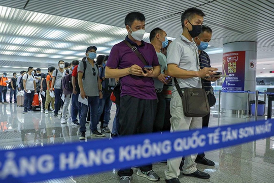 Xu hướng tìm kiếm của người Việt: nhu cầu du lịch tăng cao, chứng khoán giảm nhiệt