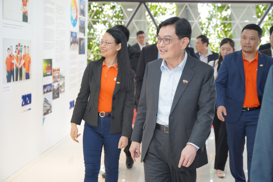 Phó Thủ tướng Singapore thăm campus FPT Software, thúc đẩy hợp tác