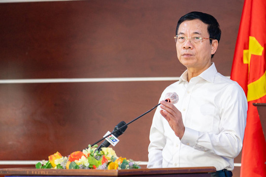 Bộ trưởng Nguyễn Mạnh Hùng: "Lời giải cho nhân lực số chính là đại học số"