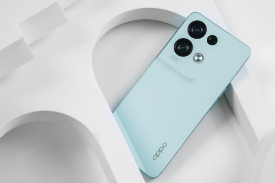 Ra mắt OPPO Reno8 Pro 5G tại Việt Nam, giá 18,90 triệu đồng