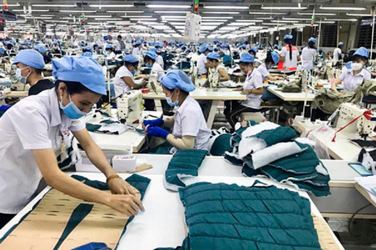 Doanh nghiệp dệt may Việt Nam nỗ lực vượt qua giai đoạn khó khăn