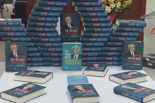 Cuốn sách tư liệu quý về Thủ tướng Võ Văn Kiệt