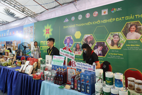 Diễn đàn Mekong Connect 2022 thúc đẩy hợp tác toàn diện về kinh tế - xã hội giữa các tỉnh