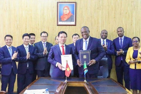 Việt Nam - Tanzania tăng cường hợp tác TT&TT, chuyển đổi số