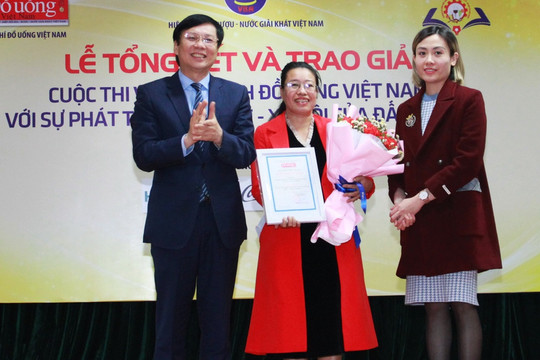 Tạp chí Đồ uống Việt Nam trao giải cuộc thi viết về ngành với sự phát triển KT-XH