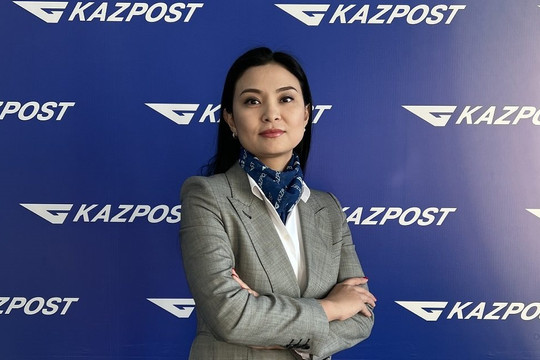 Nữ CEO bưu chính Kazakhstan nói về CĐS và phát triển