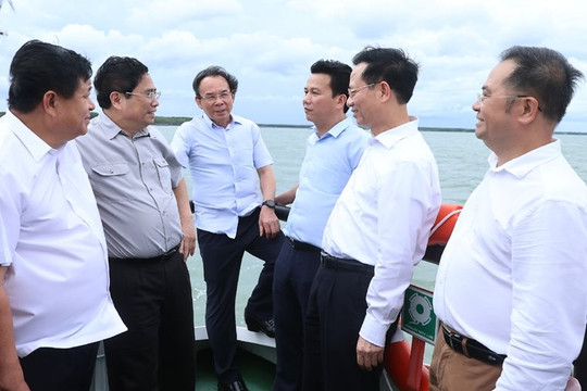 Bộ trưởng Nguyễn Mạnh Hùng hiến kế phát triển vùng Đông Nam Bộ