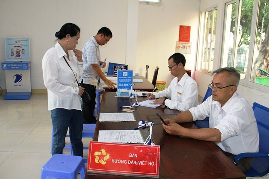 Phát động phong trào thi đua “Chuyển đổi số giai đoạn 2023 - 2025” tại Đắk Lắk