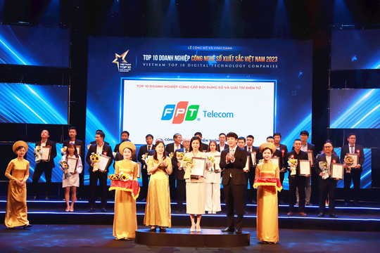 FPT Play củng cố vị thế của FPT Telecom trong Top 10 DN công nghệ số Việt Nam 2023