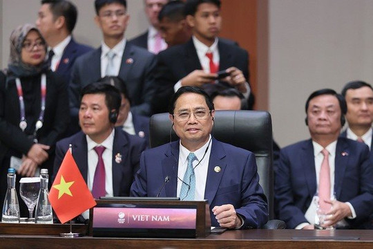 Việt Nam tiếp tục cùng ASEAN xây dựng một cộng đồng đoàn kết, thống nhất, tự cường và phát triển